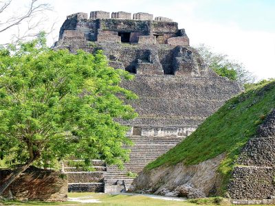 Xunantunich Maya Tour